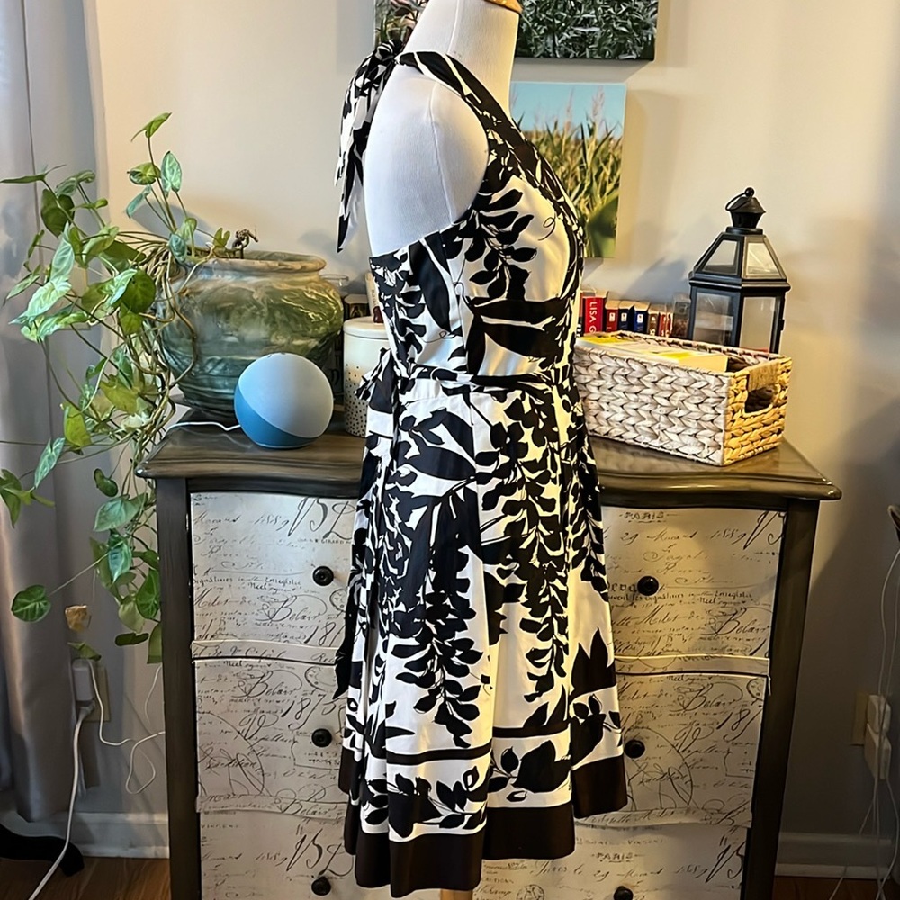 WHITE HOUSE BLACK MARKET BLACK AND BROWN FIT AND FLARE HALTER DRESS SIZE 2 XS - Picture 5 of 12